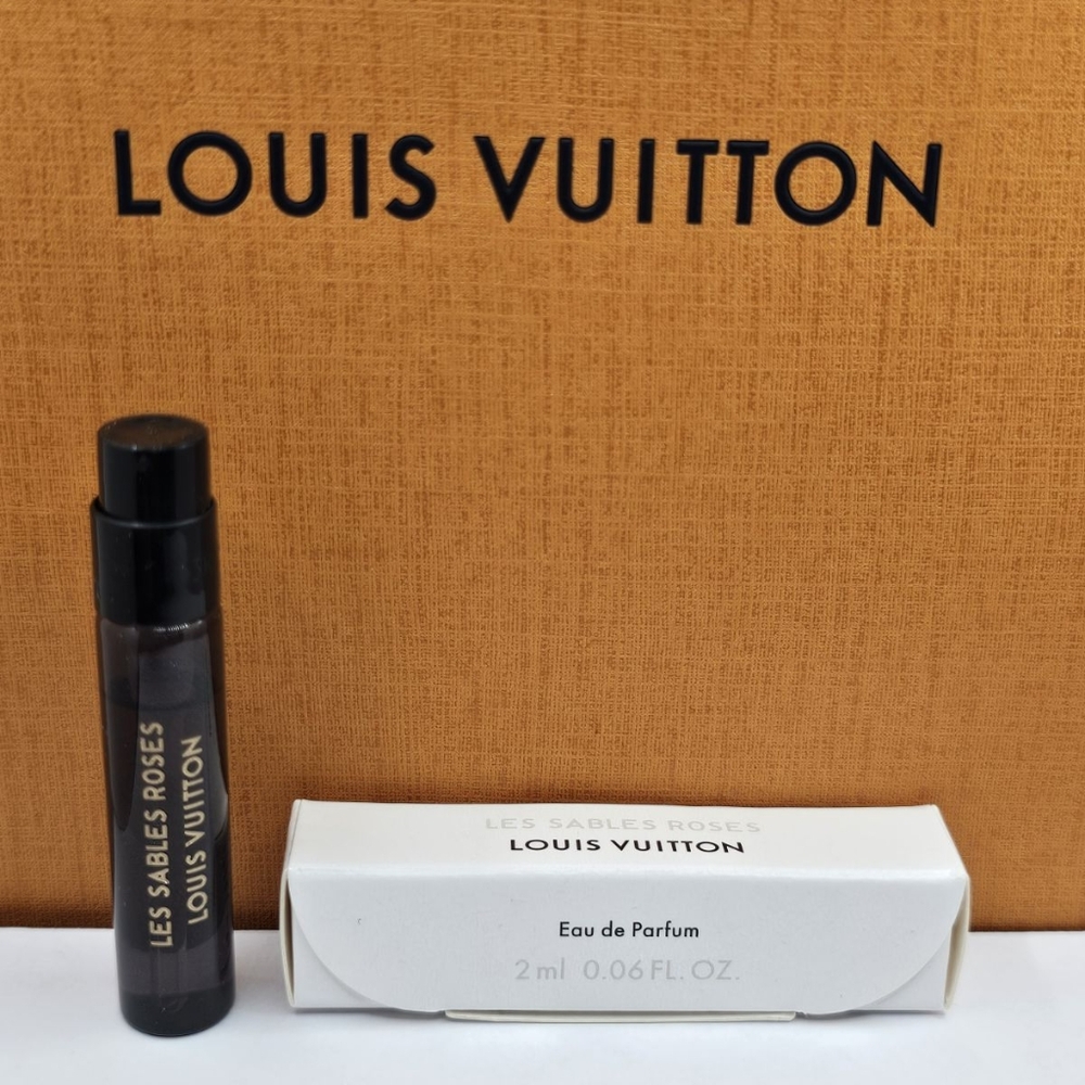 ⭐️5pc ✅️ Louis Vuitton LES SABLES ROSES OUD FRAGRANCE - Picture 4 of 8